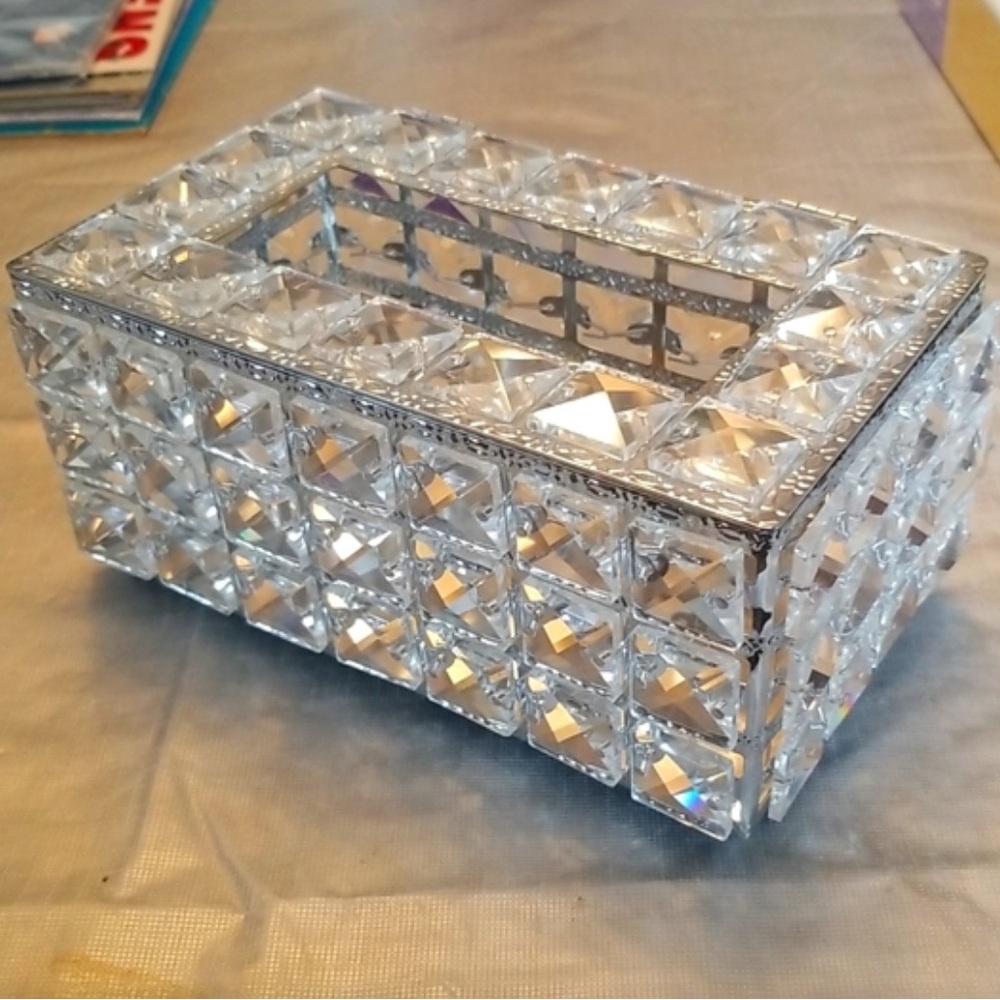 Kleenex Box Plastic and Metal New Condition